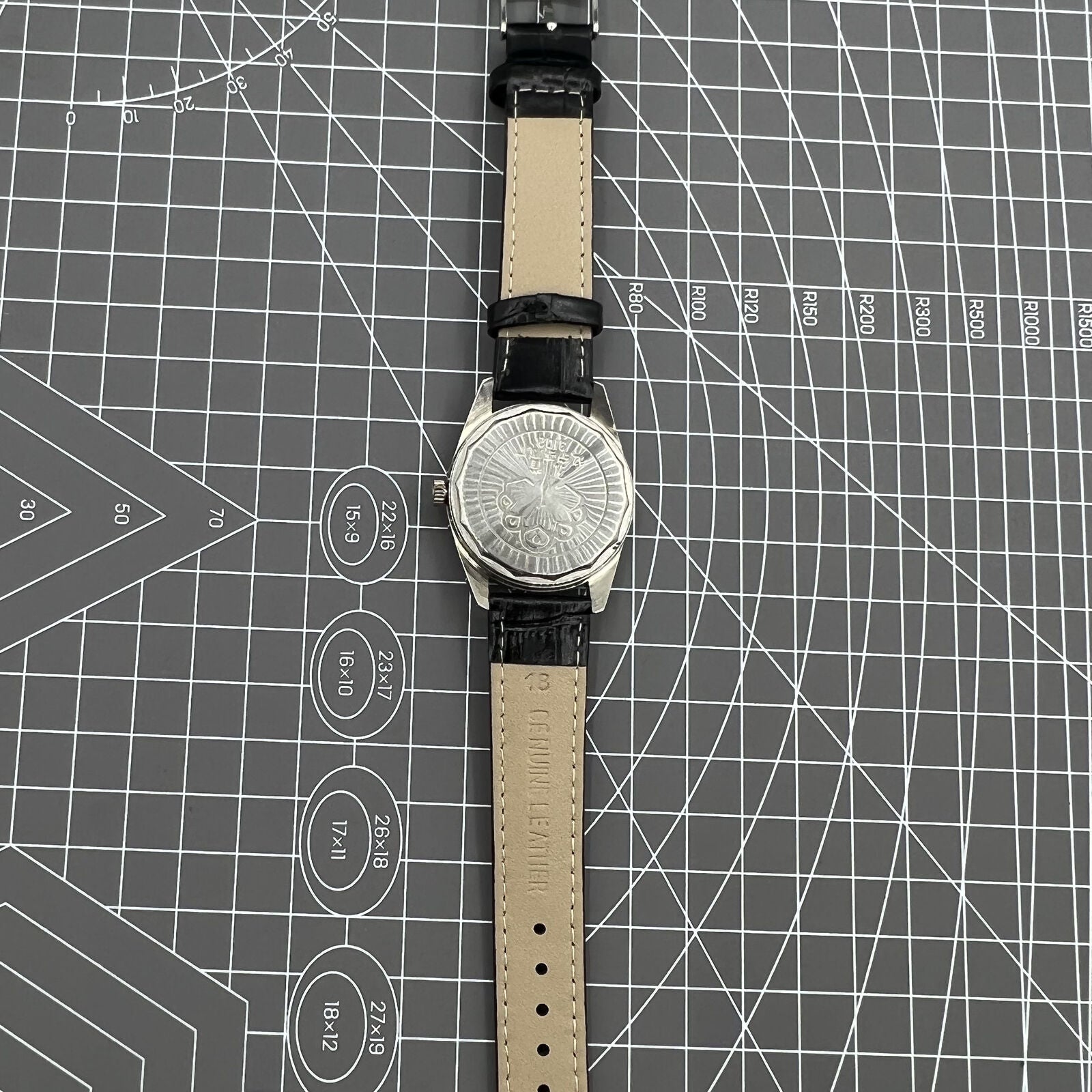 Liaoning Factory Made Peacock mechanical watch showcasing 17 jewels and shock-resistant design for lasting durability.