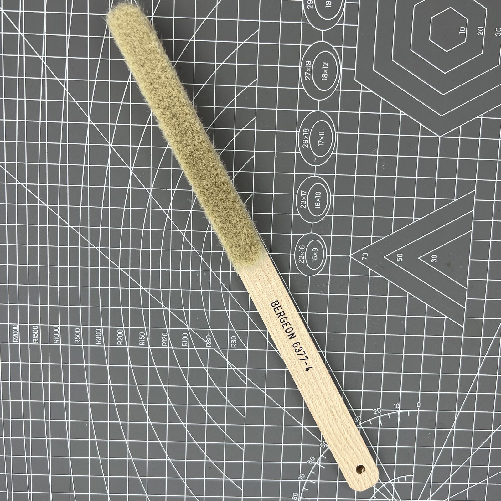 Bergeon 6377-4 Swiss Made soft 4-row brush for precise watch hand cleaning and maintenance