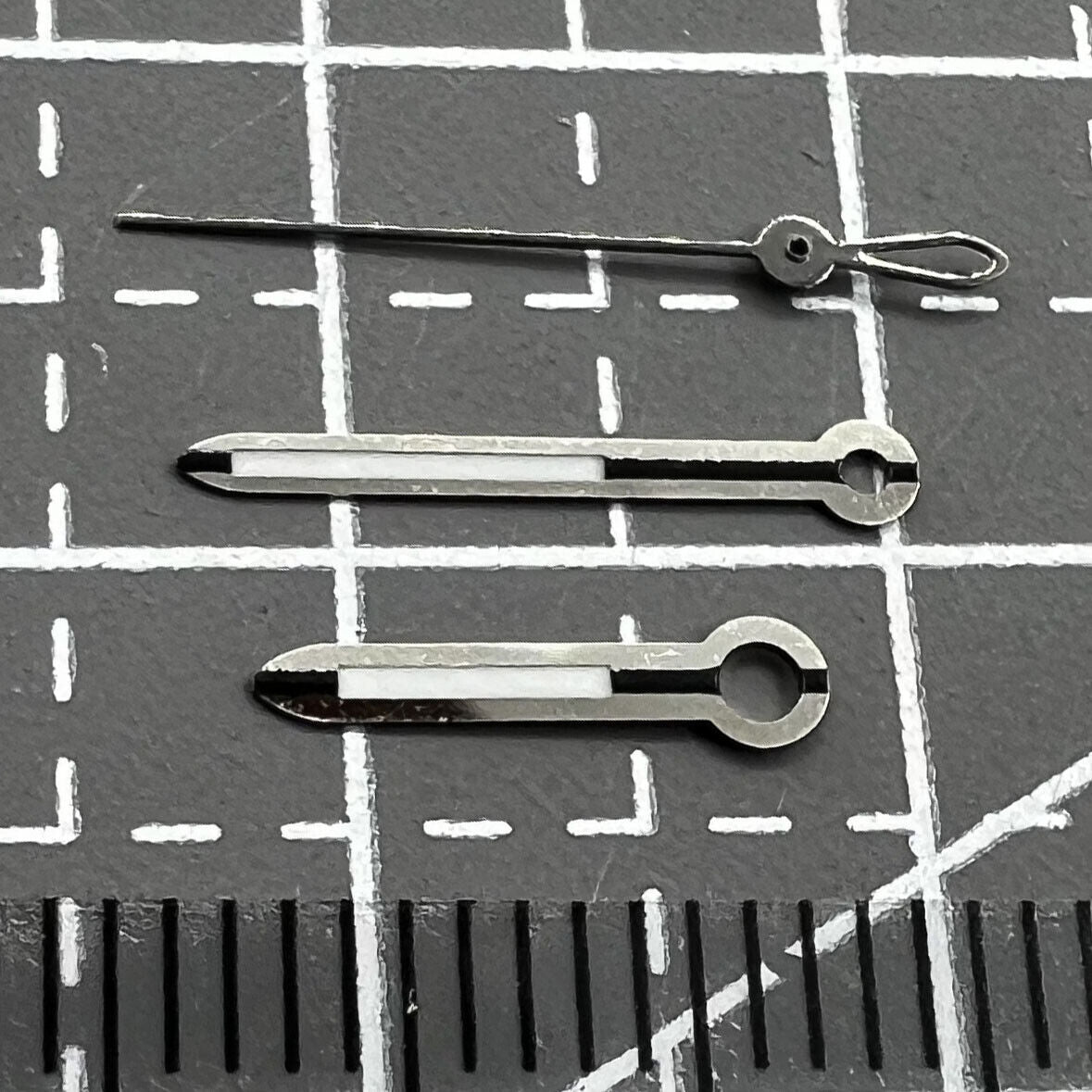 Silver trim watch hands set for ETA 2824 2834 2836 2846 movements, precise fit.