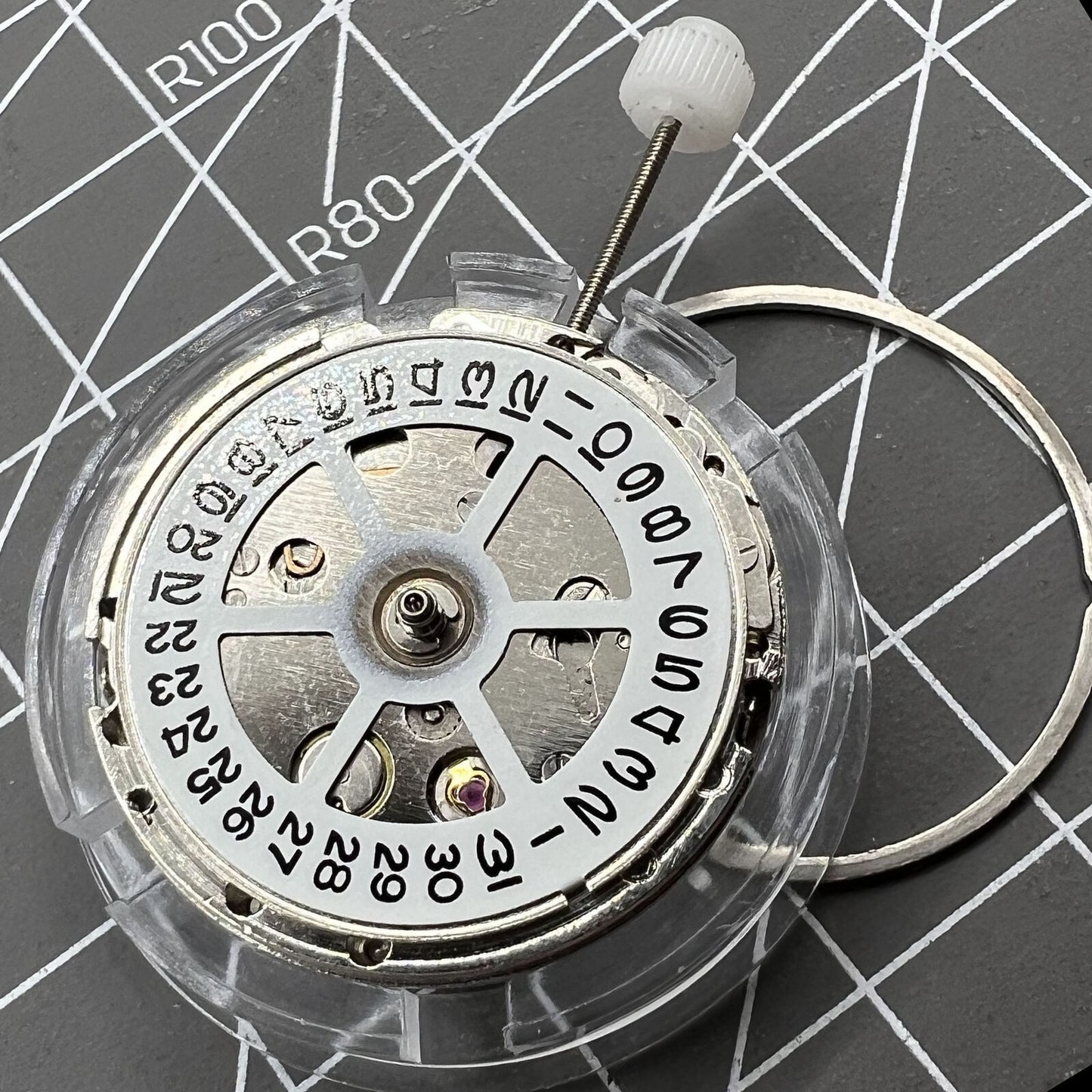 MINGZHU DG2813 automatic watch movement with big date, ideal for 8205 and 8215 replacements.