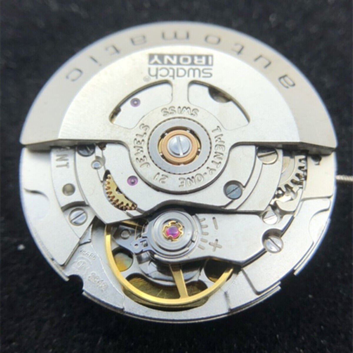 Swiss Made ETA2824 mechanical watch movement with date at 6, reliable ETA2824-2 replacement by C07.111.