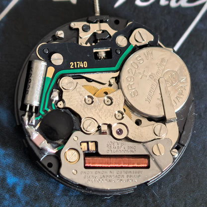 Mouvement de montre à quartz ISA 307 de fabrication suisse, 3 aiguilles, sans calendrier.