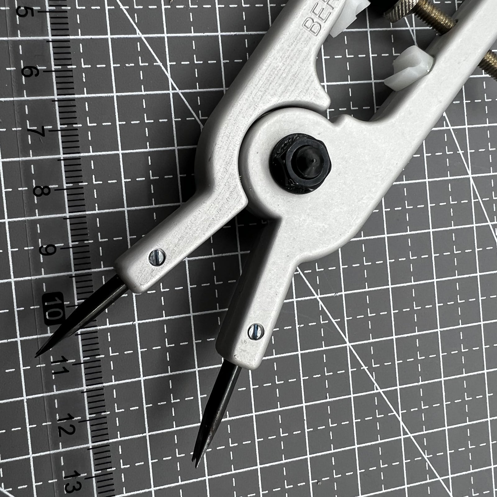 Swiss Bergeon 6618 spring bar pliers for precise watch strap adjustments and repairs, professional Swiss tool.