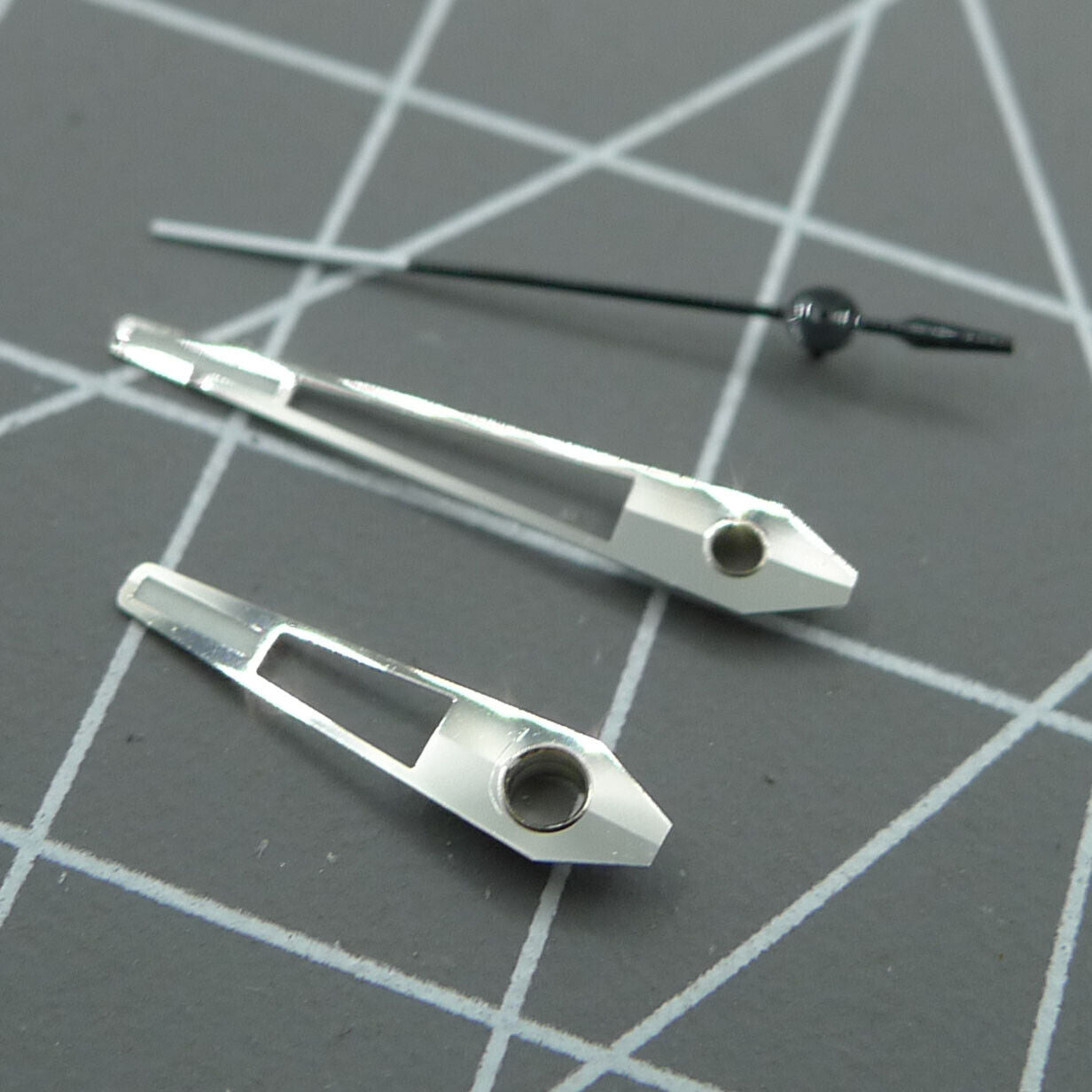 Green luminous watch hands with silver trim, compatible with China Made 8215/2813 Miyota 8N24 movements.