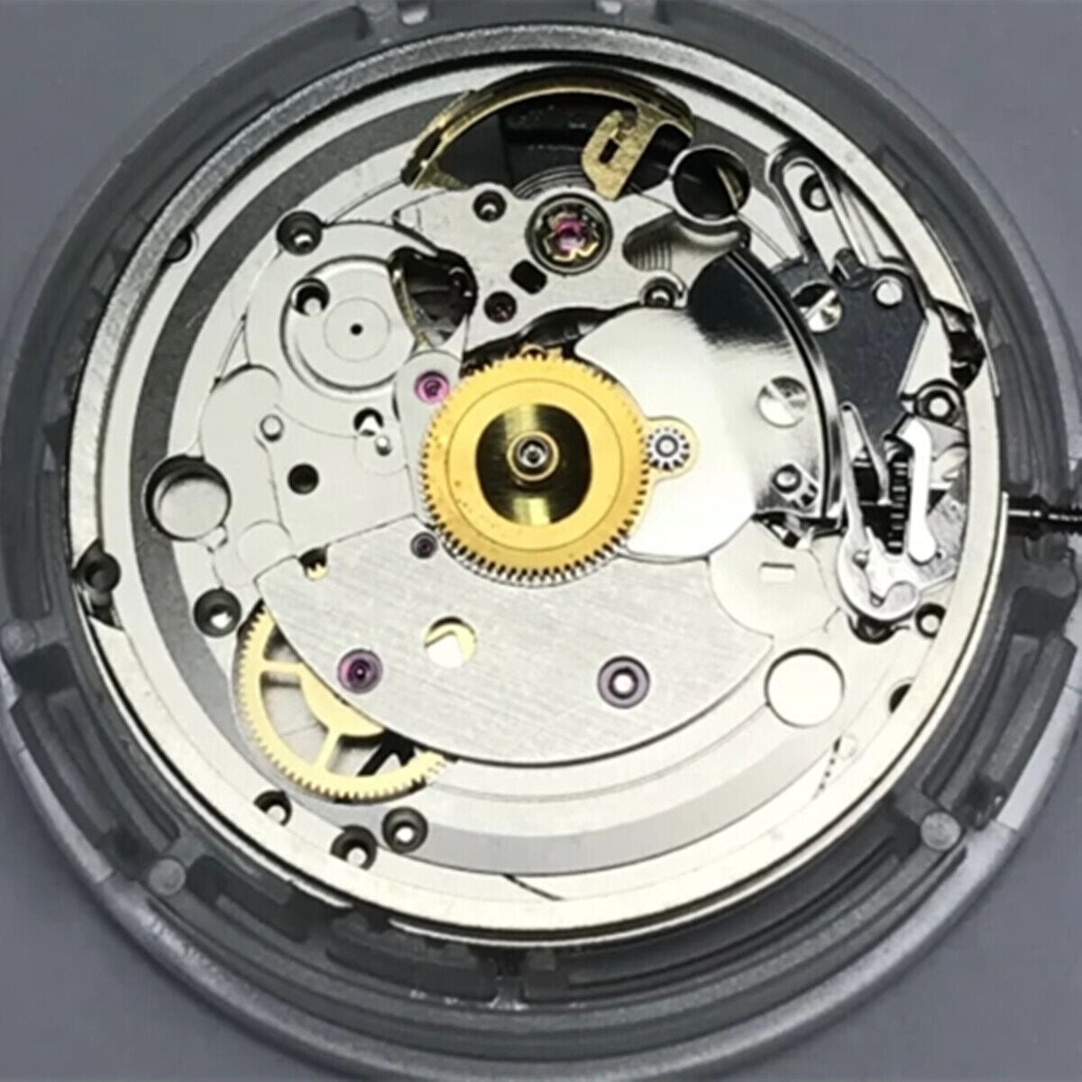 New Workable Original Swiss Made ETAC07.601 mechanical watch movement showcasing hollow design for watch accessories.