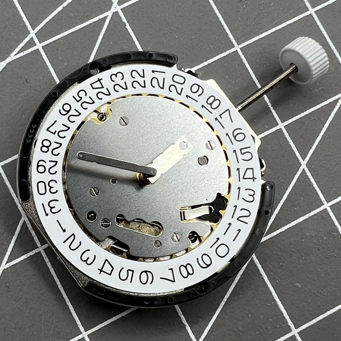 Swiss Made Ronda 3540D quartz watch movement with precise timekeeping for luxury watches.
