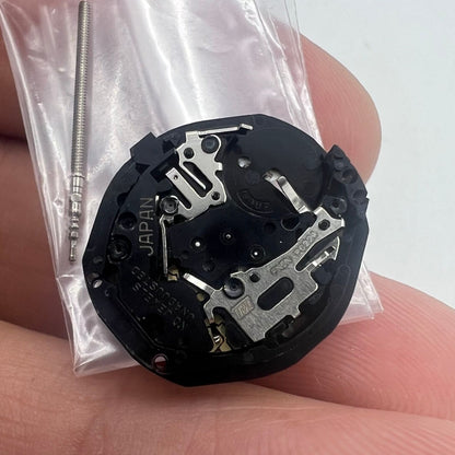 Set of 3 Hattori Epson PC22 quartz watch movements with dual date windows, Japan made, for precise timekeeping.