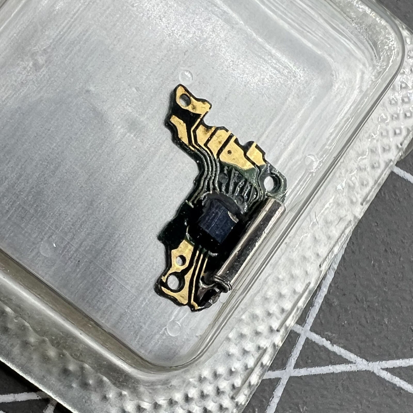 Generic circuit board for Miyota 5R32 5R21 watch movement, compatible with various watch accessories.