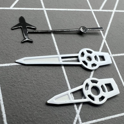 Plane Small Second green luminous watch hands set, compatible with NH35/NH36/4R/7S movements, for precise timekeeping.