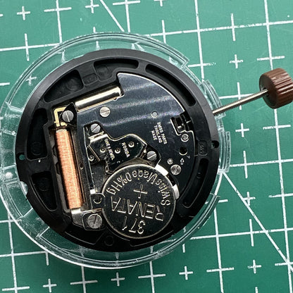 Swiss Ronda 509 quartz watch movement with black date disk at 3 o?clock, perfect for precise watch repairs.