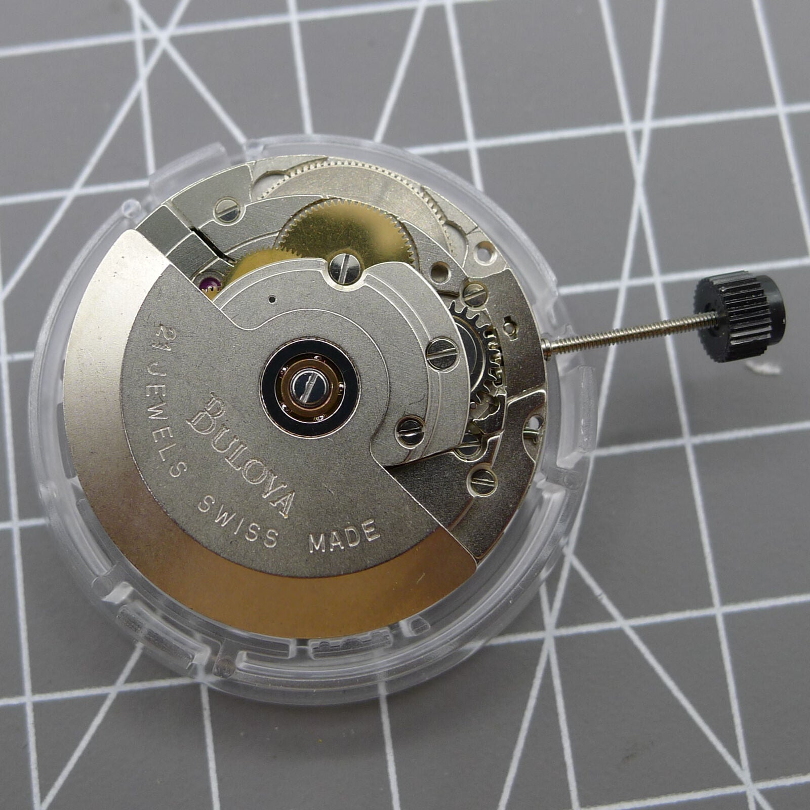 ETA 2846 V8 automatic self-wind movement showcasing Swiss precision craftsmanship by ETA, ideal for watch enthusiasts.