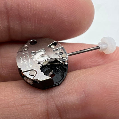 Sunon PE11 quartz watch repair parts with hour, minute, and second hands for accurate timekeeping.