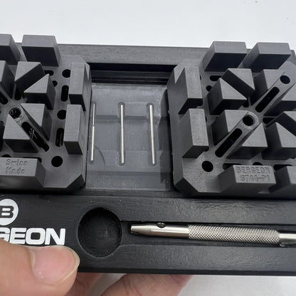 Bergeon 7744 pin remover tool for precise watch bracelet adjustments and repairs, durable stainless steel design