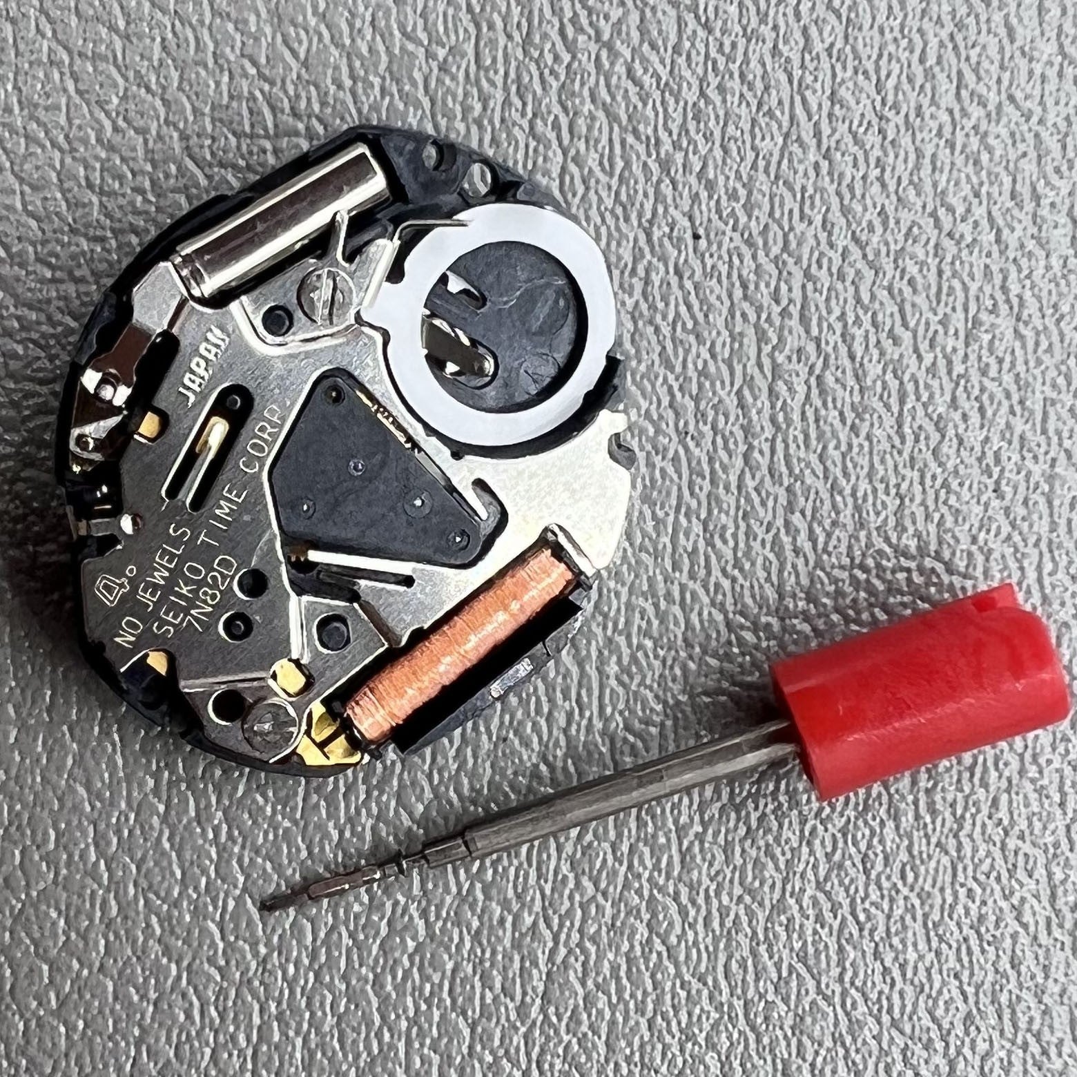 Seiko 7N82D Quartzwerk f�r Uhrenreparatur, pr�zises japanisches Austauschmodell