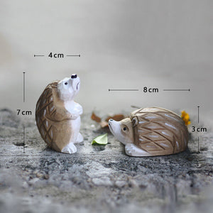 2pcs Handmade Lying+Standing Little Hedgehog Wooden Figurine Sculpture Artwork