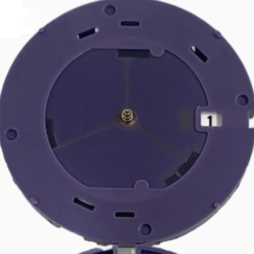 Epson AS32A solar watch movement with 3 hands and date at 3, Japan-made precision