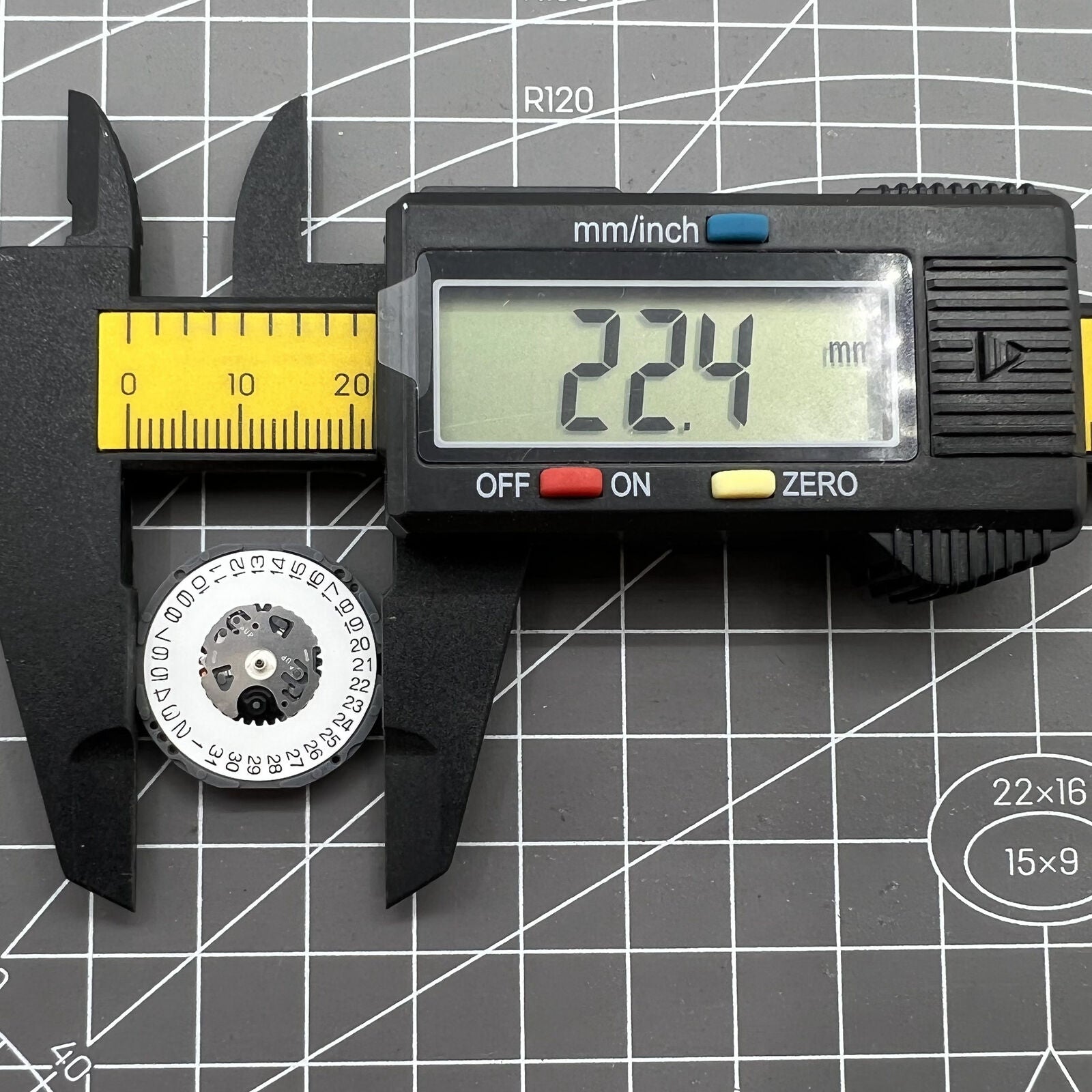 Epson VJ32B quartz watch movement with 3 o'clock calendar, precision Japan-made component for repairs.