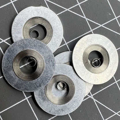 2 Stück Silber Ersatz Hauptfeder Passend für Uhrwerk 7S26#180