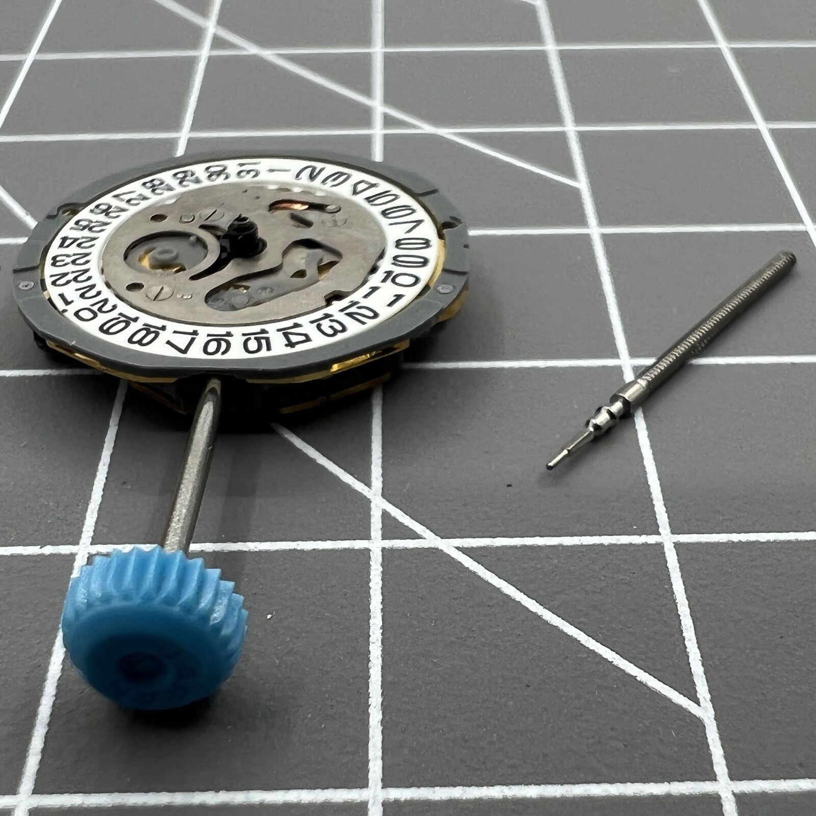 Miyota 6L12 quartz movement with date window at 3 o'clock, Japan-made watch accessory.
