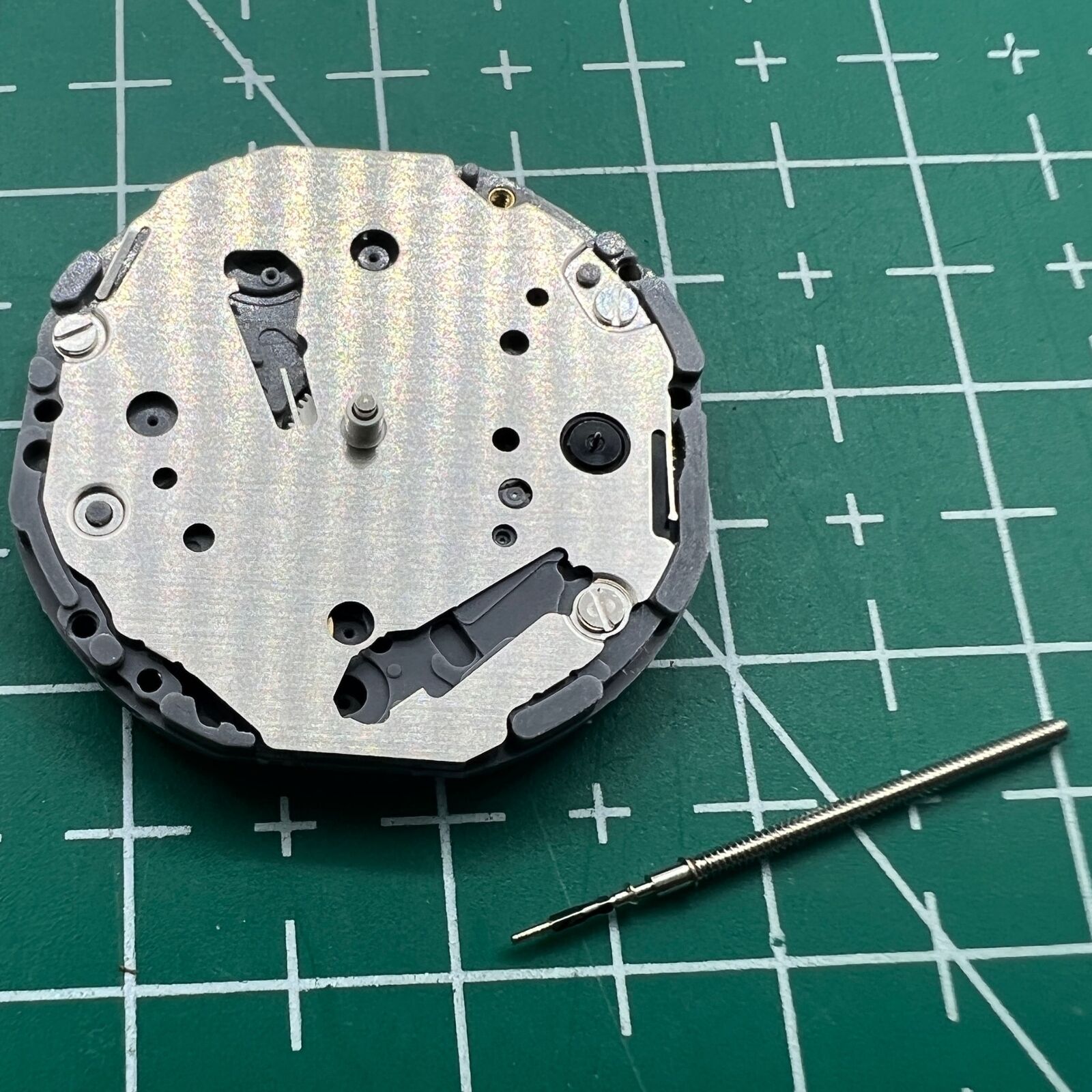 Hattori Epson VD78A quartz watch movement, reliable Japan-made mechanism for precise timekeeping.