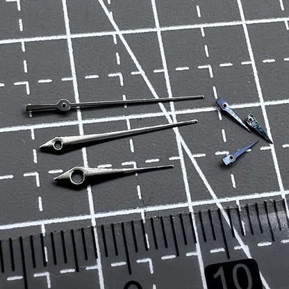 Schwarzes 15mm Uhrzeigerset mit langen Pfeilzeigern, 6-teilig, passend f�r Miyota JS15 Uhrwerke, Marke Schwarzes.