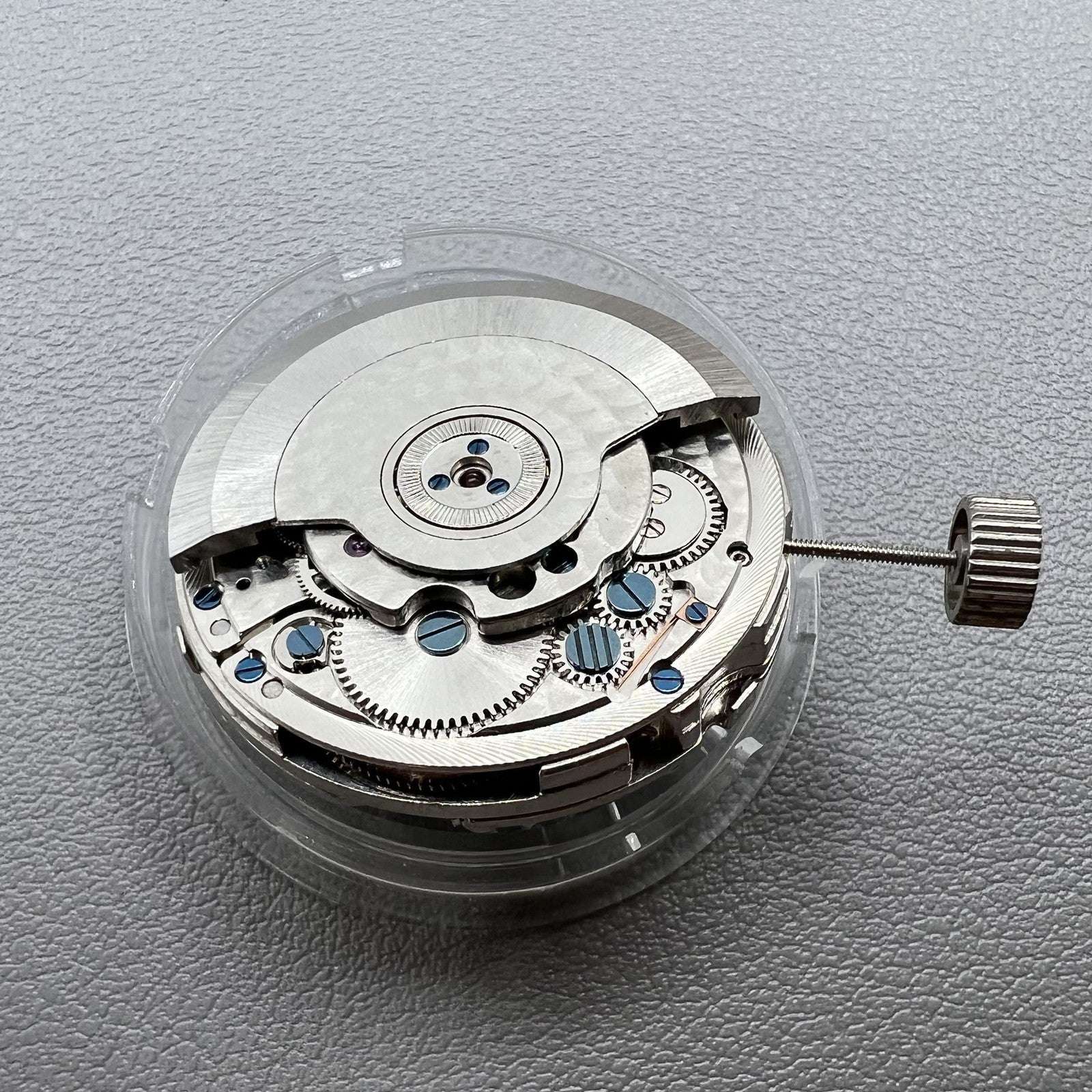Seagull ST2503 automatic watch movement with mechanical mechanism and perpetual calendar features.