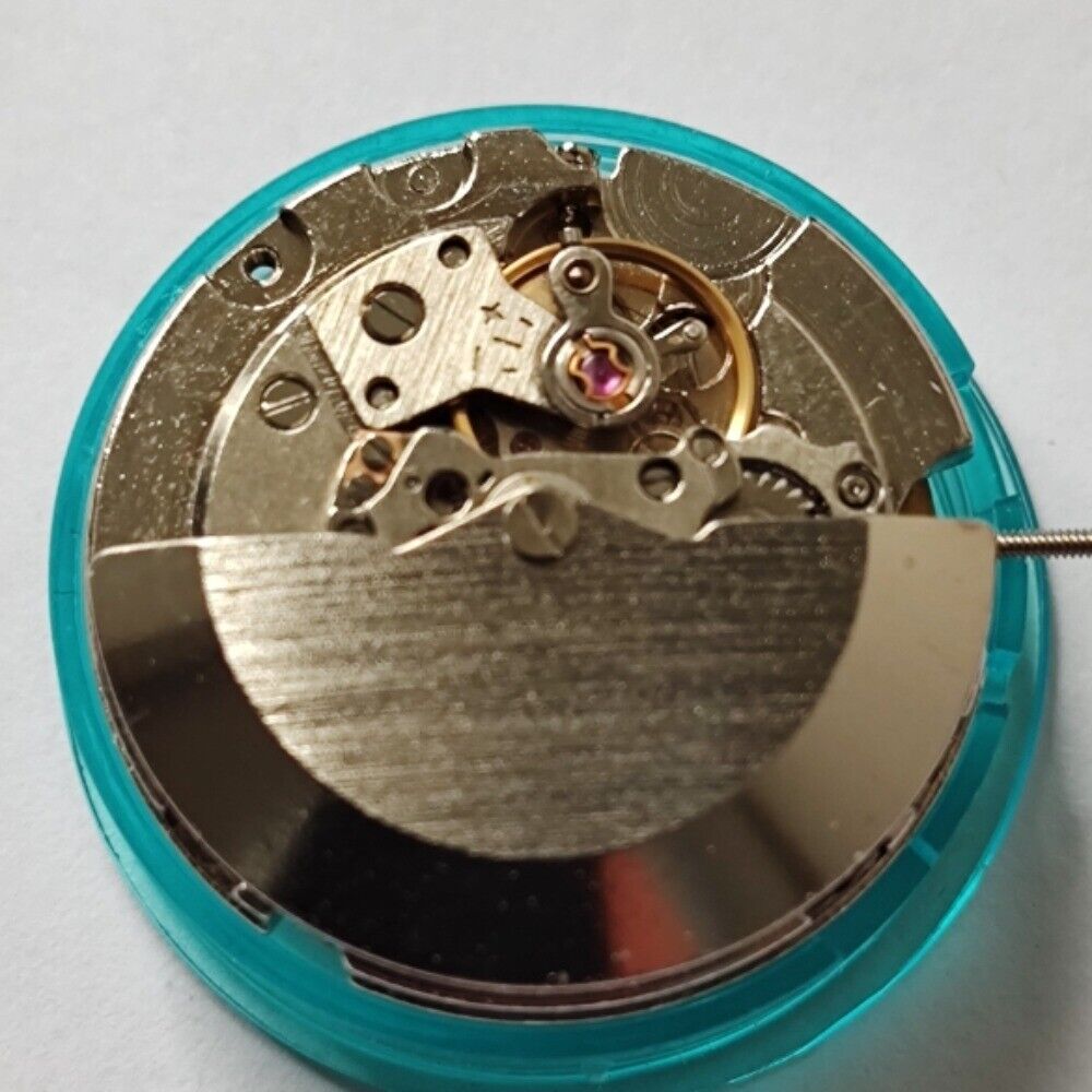 Tianjin Seagull ST6 men's automatic watch with mechanical movement, 2 hands, and single calendar display.