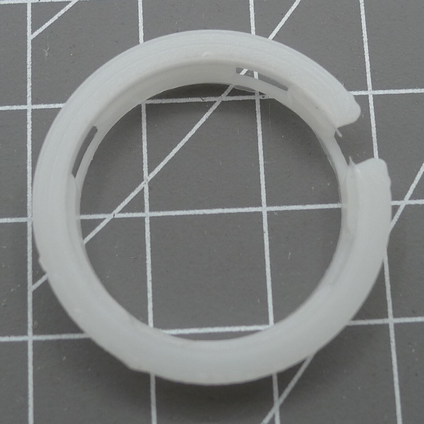 Miyota 2105 watch case spacer ring, 27-29.5mm, ensuring precise fit for secure movement installation.