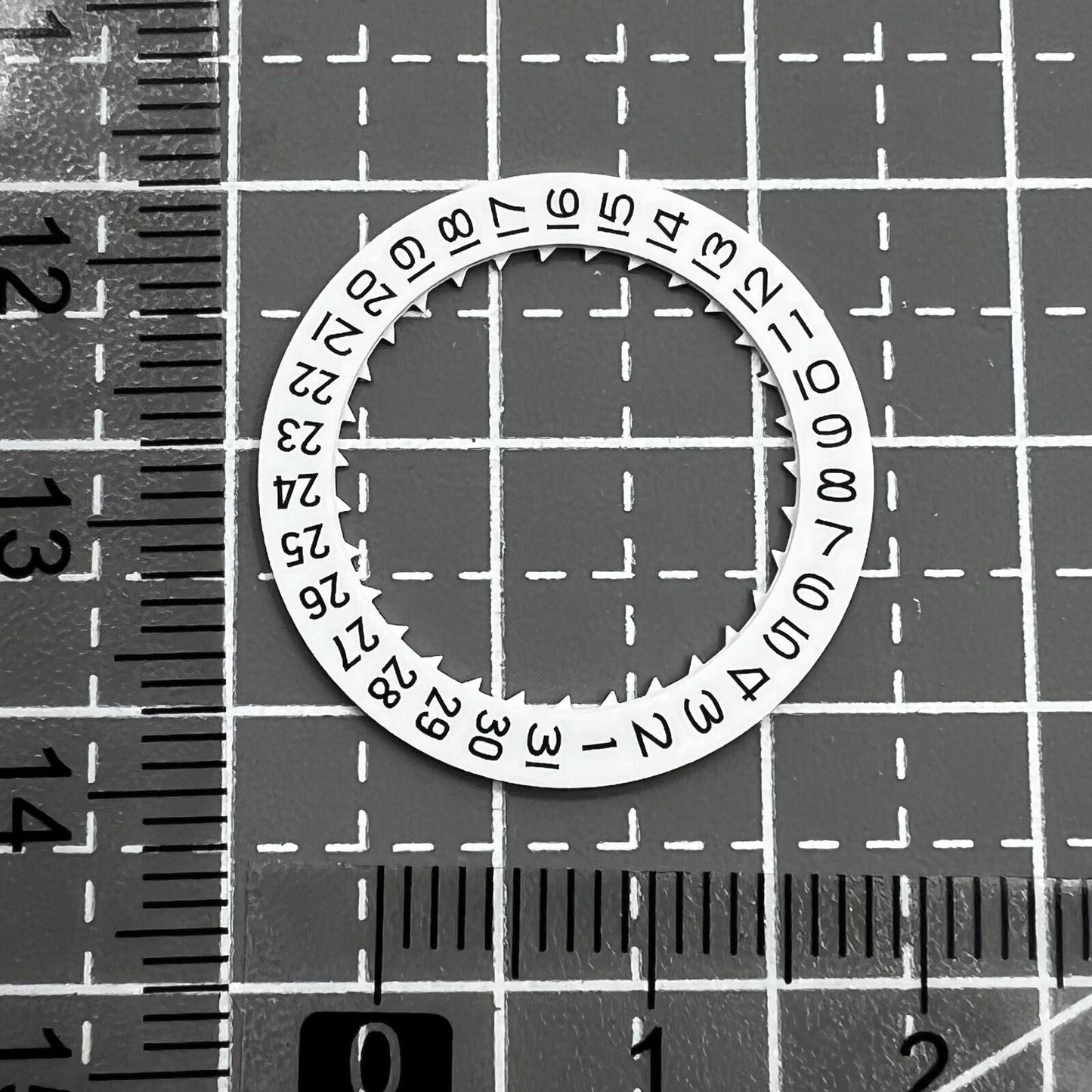 3 Stück weiße Datumsscheibe Datumsscheibe bei 3 Uhr für Miyota 8215 8200
