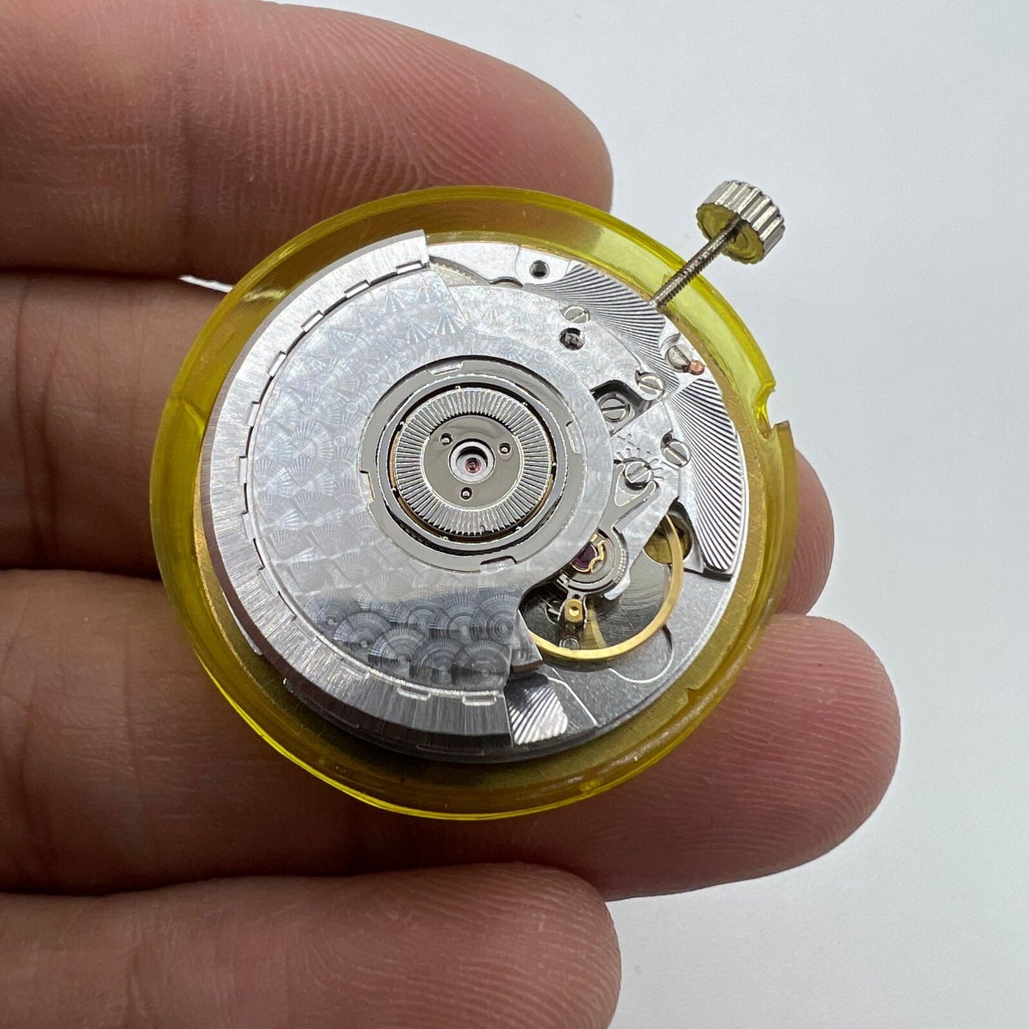 Seagull ETA 2892A2 automatic watch movement with mechanical calendar window, precise watch accessory.