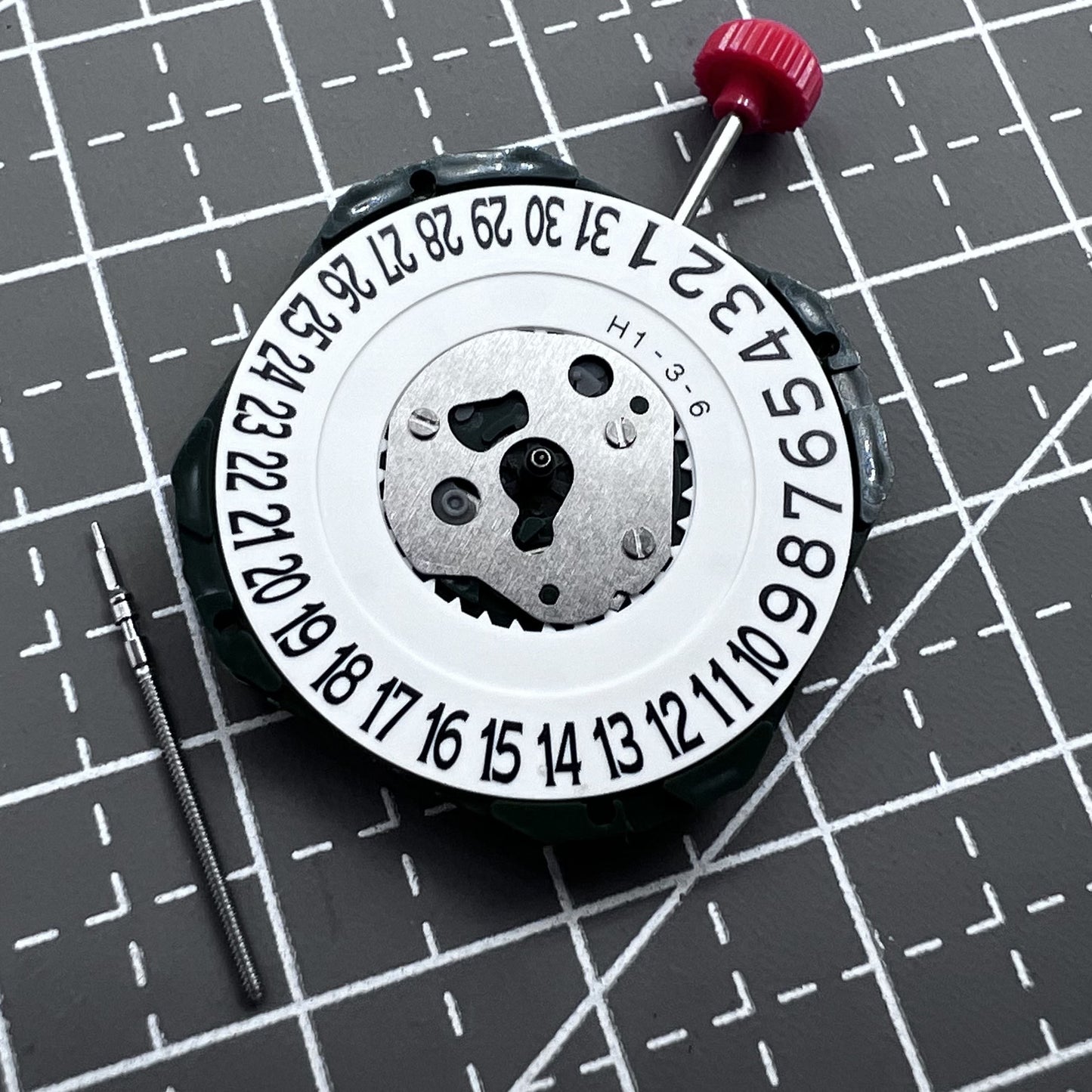Japan Miyota 2315 quartz watch movement with three hands and date at 6 o'clock, crown pin included
