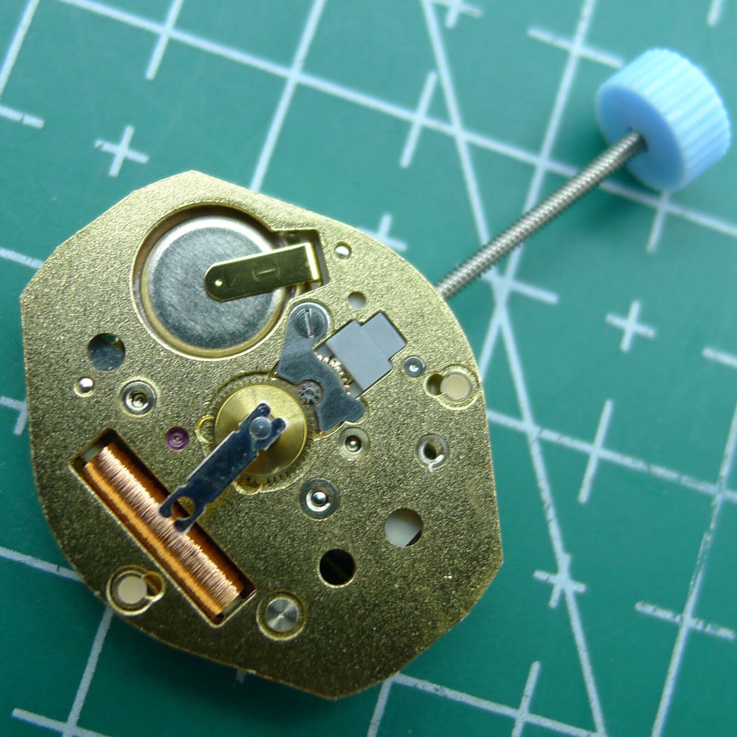 Wholesale Ronda 762 Swiss quartz watch movement with standard height, precise timekeeping by Ronda.