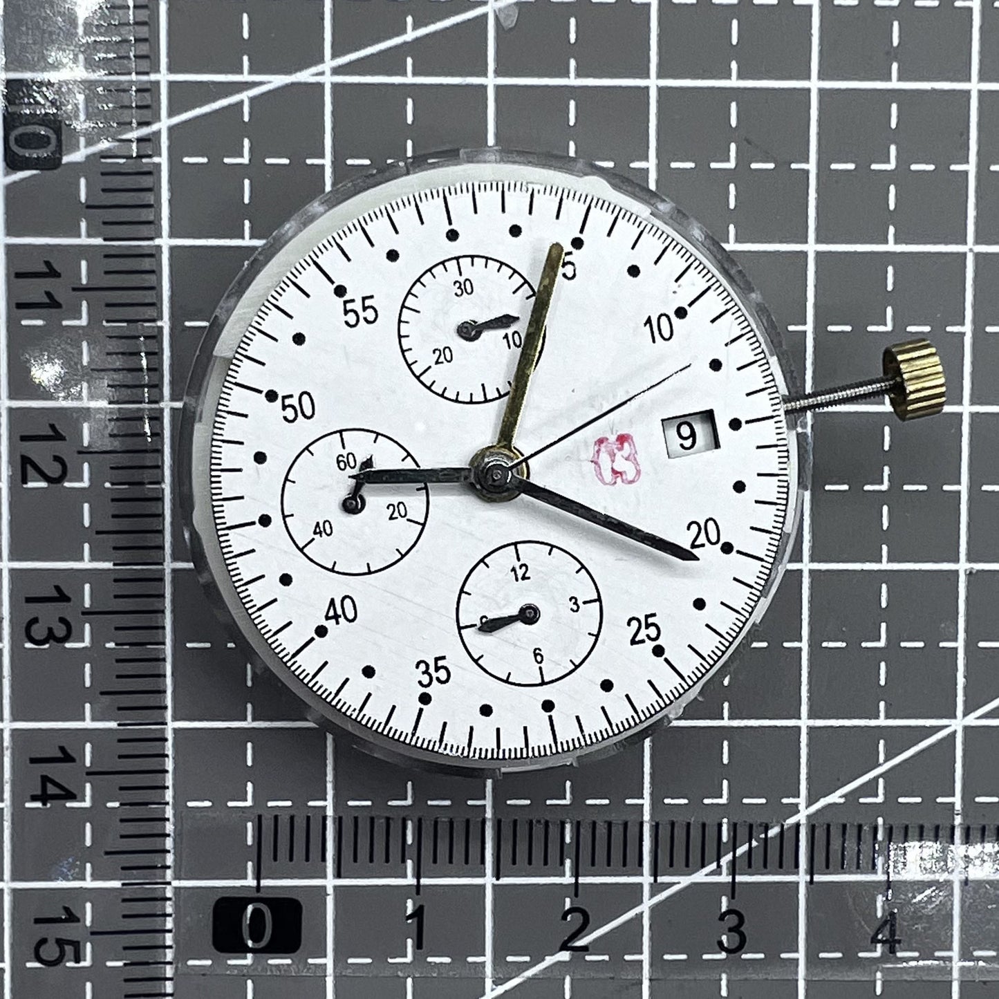 Mechanisches China 7750 Uhrwerk mit kleiner Sekunde, Datum und Stundenziffern 6, 9, 12 Uhr f�r Uhrzubeh�r.