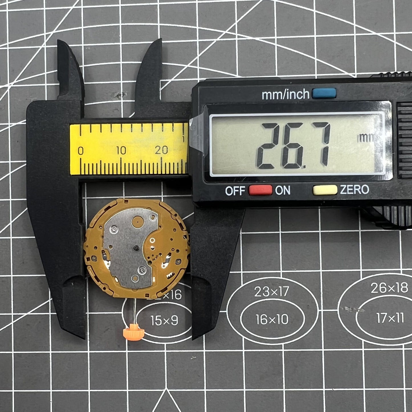 Miyota GP50 quartz watch movement for accurate timekeeping in watch repair and accessories.