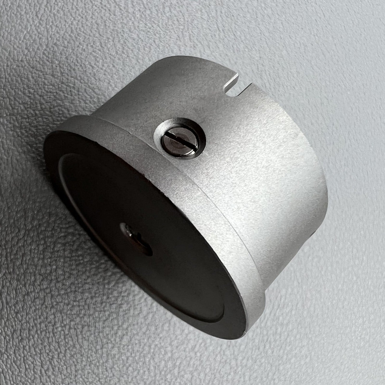 Size 11-1/2 Ligne ETA 2892/2824 watch movement holder with center screw for precise repair.