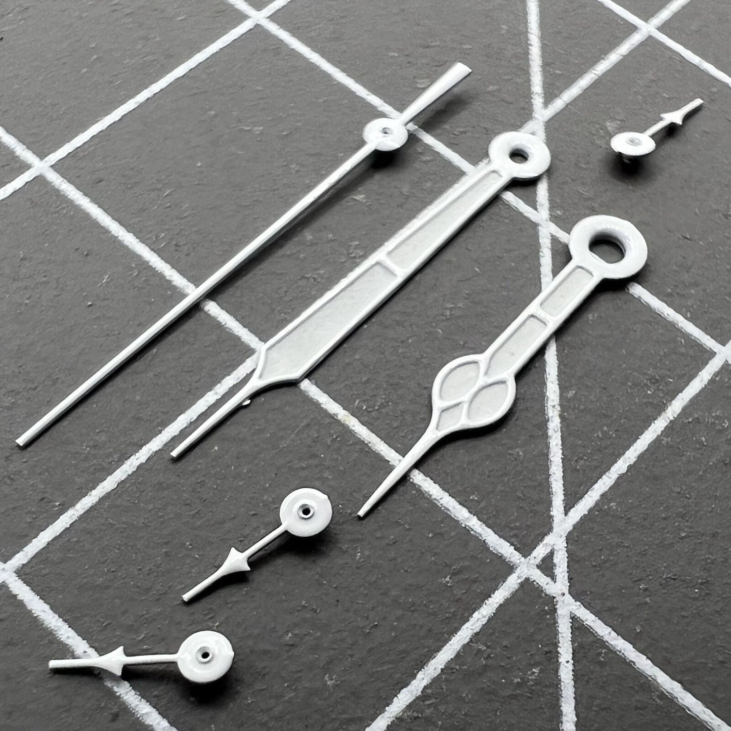 Wei�es Trim 2er Set Leuchtzeiger in Gr�n von Miyota f�r OS10, OS20, OS60, OS80 Uhren anzeigen