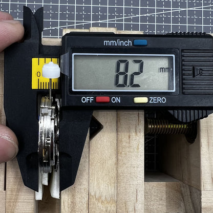Shanghai multifunktionale mechanische Armbanduhr mit Datum-Anzeige bei 12 Uhr f�r stilvolle Zeitmessung