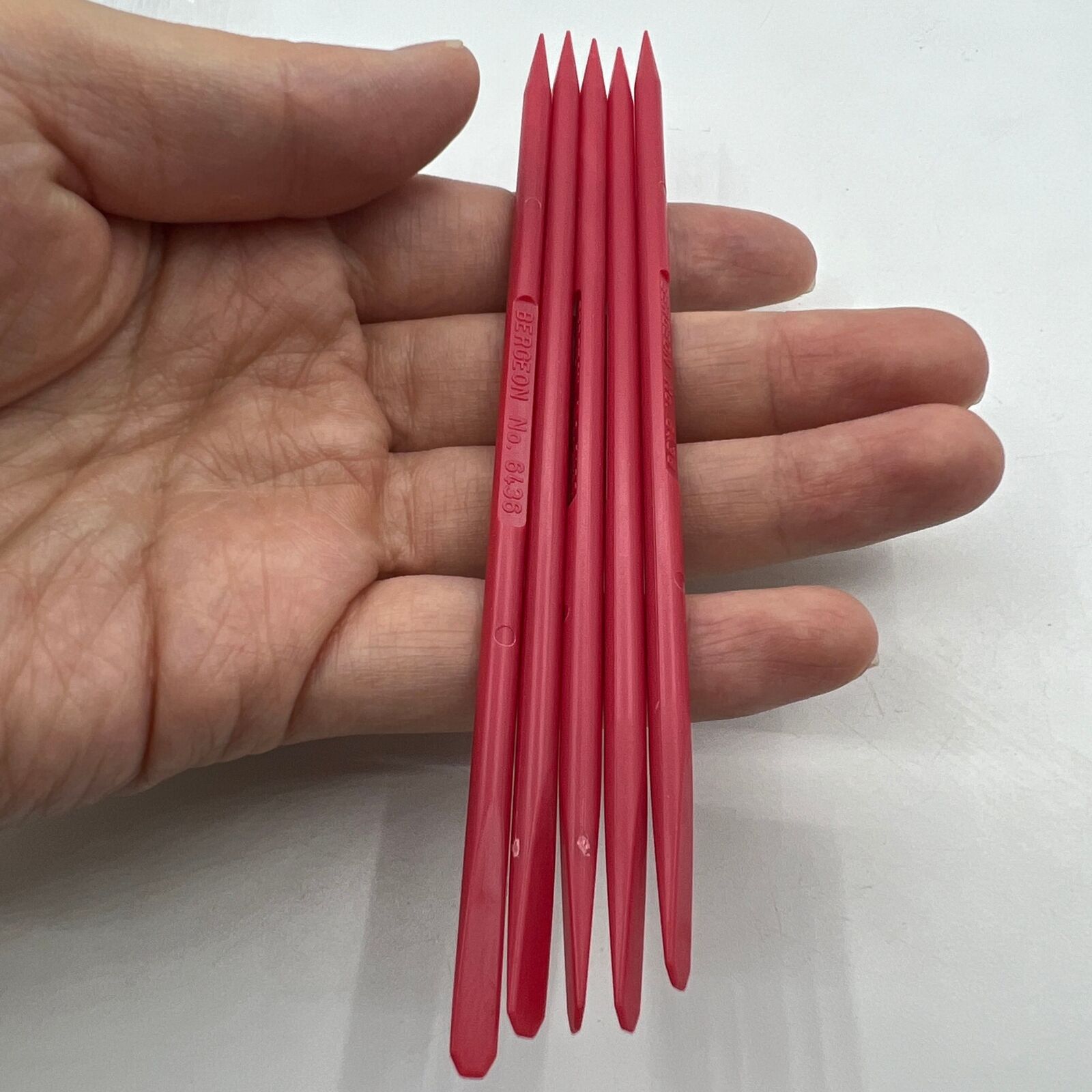 Set of 5 Bergeon 6436 watch cleaning sticks, resistant polystyrene for precise maintenance