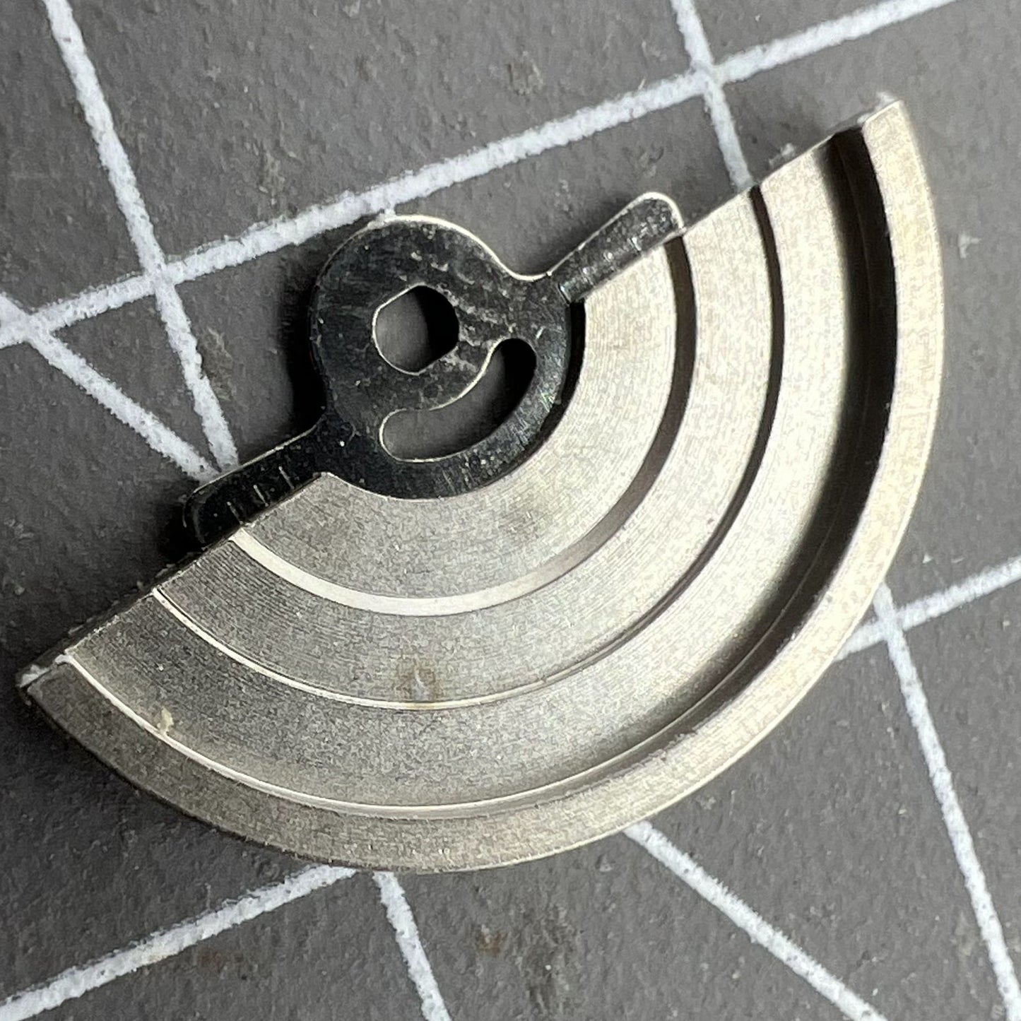 Masse oscillante à rotor argenté générique pour mouvement NH05A/NH05B
