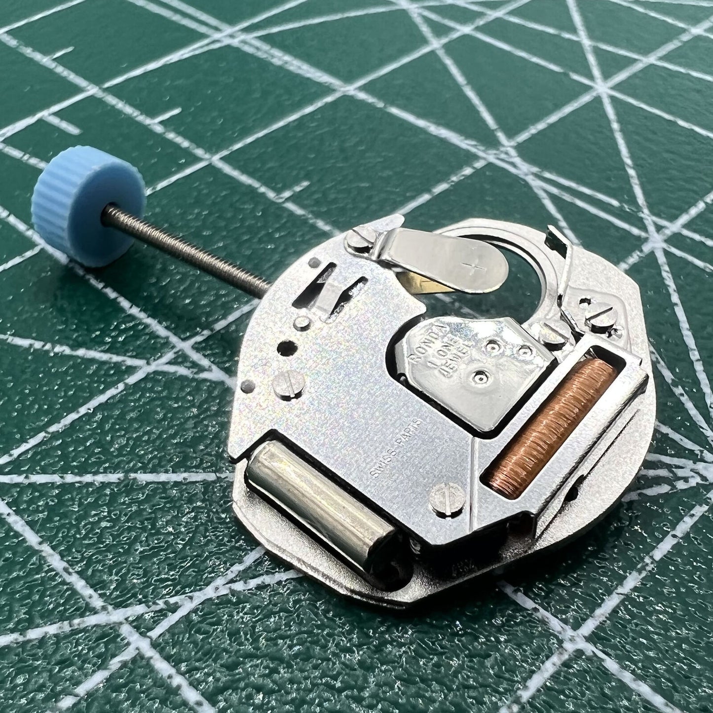 H2 Swiss Ronda 762 Quartz watch movement with high canon pinion 3.8mm for accurate timekeeping and durability.