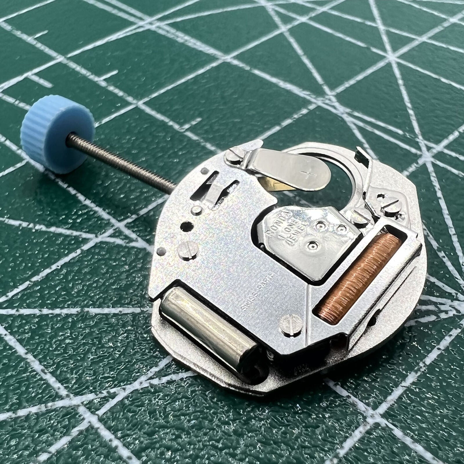 H2 Swiss Ronda 762 Quartz watch movement with high canon pinion 3.8mm for accurate timekeeping and durability.