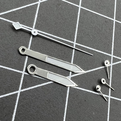 Silberwei�e L�nette mit Leuchtzeigern f�r VD53 VD54 VD57 Uhrwerk, 2er Set von SilberWei�e, ideal f�r Uhrenersatz