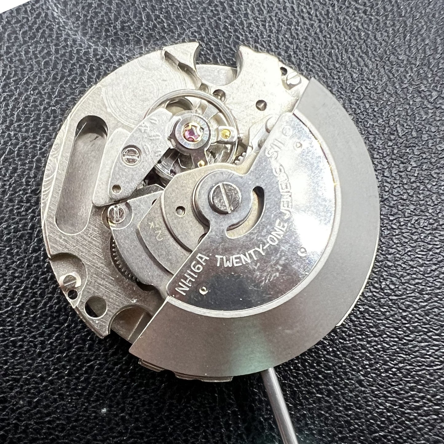 Automatikwerk NH16A von Seiko SII Japan hergestellt