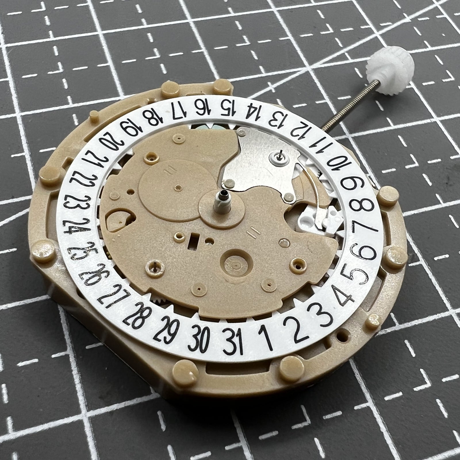 Sunon PE60 quartz movement with 3 hands, date, and small seconds at 3 & 9 - 2 pieces set.