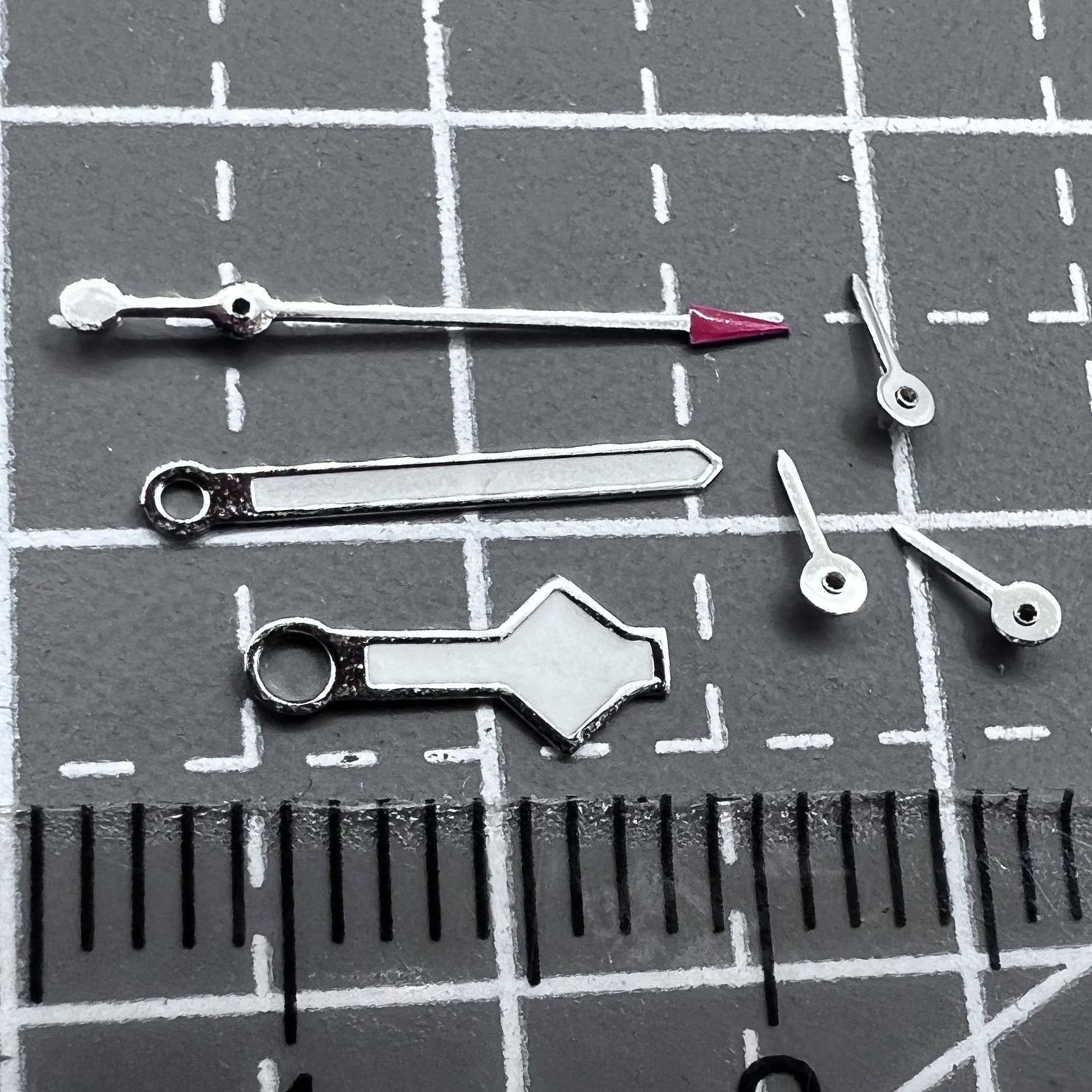 Silberner gr�ner Leuchtzeiger Uhr mit 6 Zeigern, kompatibel mit VK63 Uhrwerk, markantes Design.