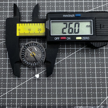 Schwarze Scheibe Quarzuhr ISA 8171A mit 4 Zeigern, Datum um 6 Uhr, Schweizer Marke