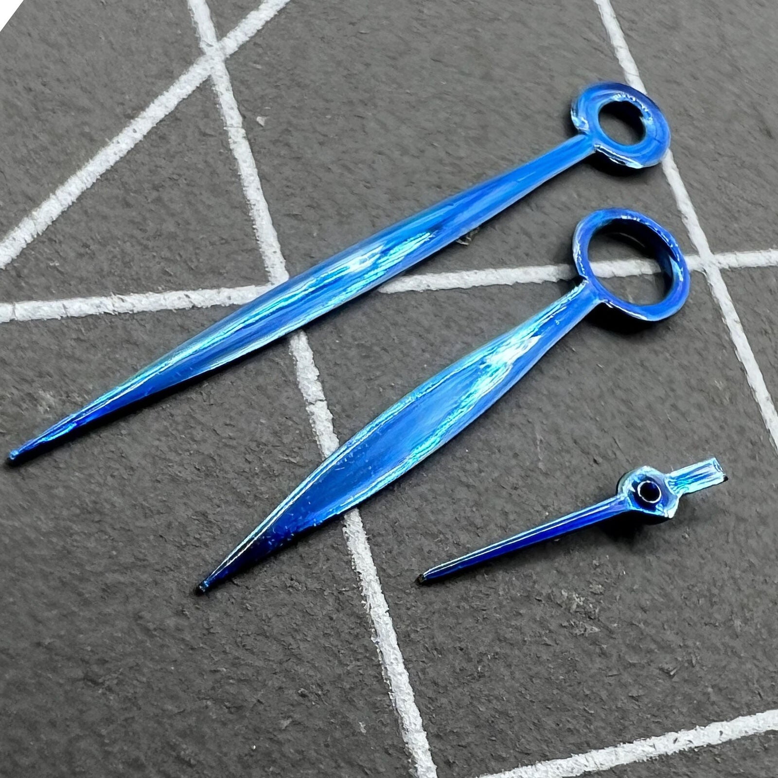 Blue Willow leaf watch hands for Seagull ST3600, ETA6497/6498 movements, elegant upgrade accessory.