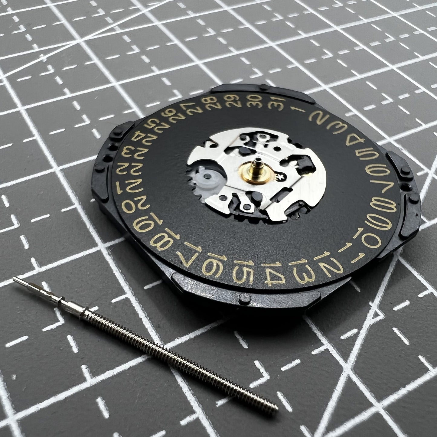 2 Stück Hattori VX42 VX42E Quarzwerk Goldenes Zifferblatt Tagposition 3 Uhr