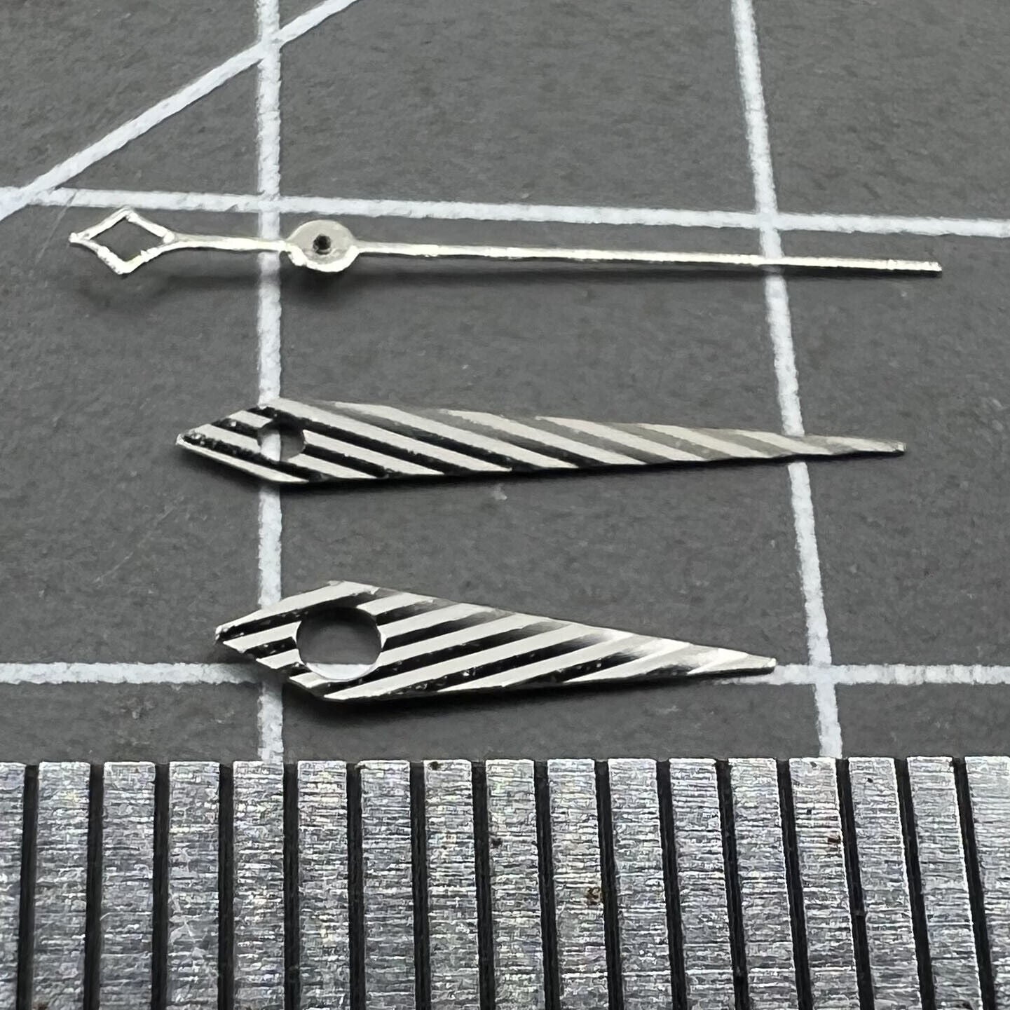 No Lume Twill silver watch hands set for NH35 NH34 NH36 NH70 movements, 3 hands style