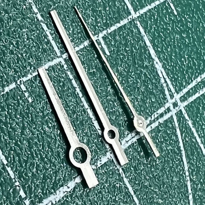 Silver and black trimmed long watch hands for NH35/NH36/4R/7S movements, no lume finish.